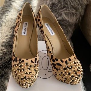 BOLDDD LEOPARD STEVE MADDEN SEXY HEELS
